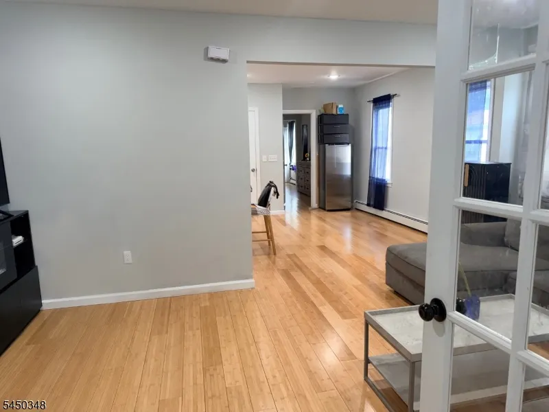 16 Wills Pl Irvington, NJ 07111
