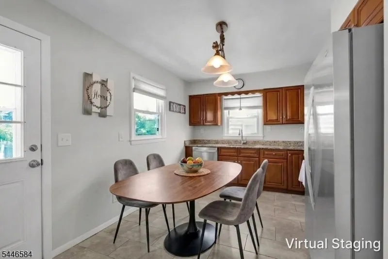 44 Lorrie Ln Clifton City, NJ 07012