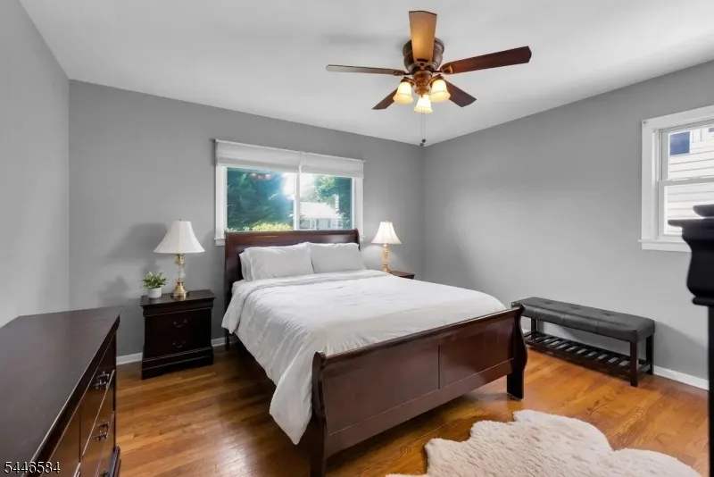 44 Lorrie Ln Clifton City, NJ 07012