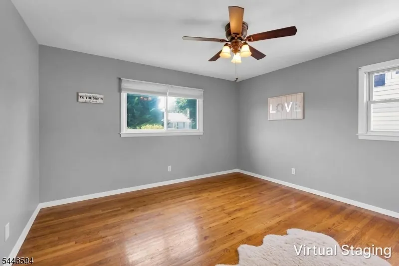 44 Lorrie Ln Clifton City, NJ 07012