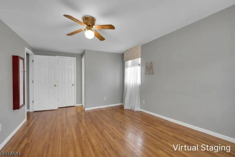 44 Lorrie Ln Clifton City, NJ 07012