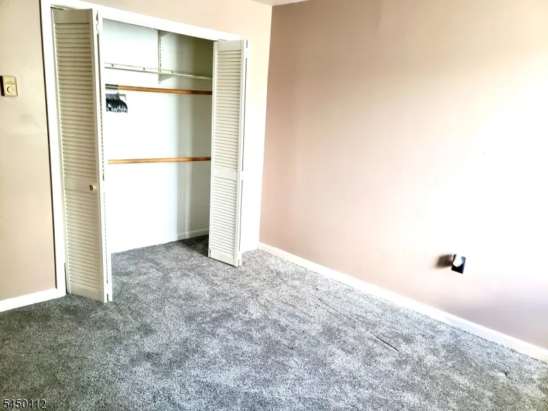 520 Newark Pompton Tpke #316 Unit 316 Pequannock, NJ 07444