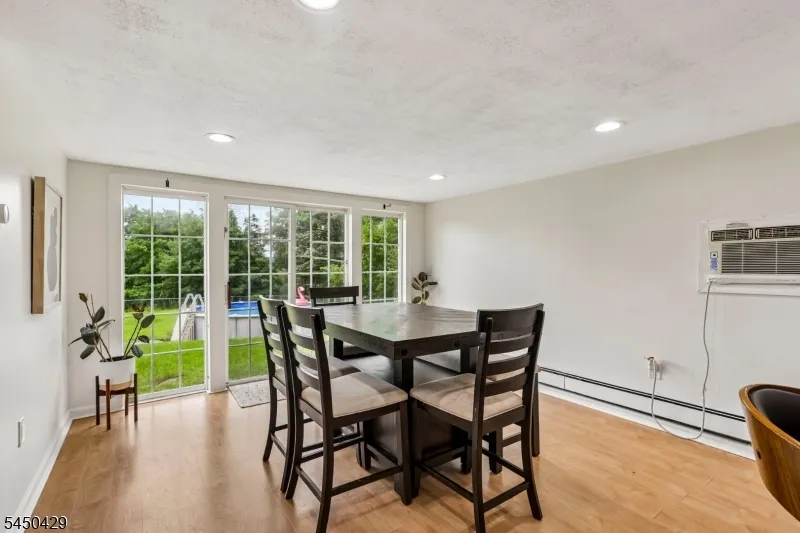 15 Musconetcong Ave Hopatcong, NJ 07843