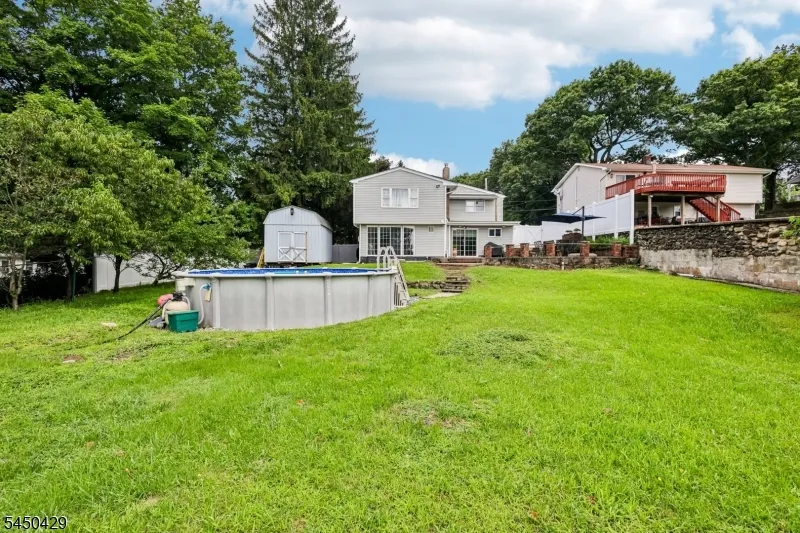 15 Musconetcong Ave Hopatcong, NJ 07843
