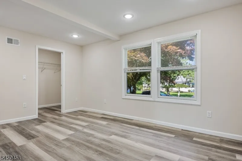 55 Shawnee Ave Rockaway, NJ 07866