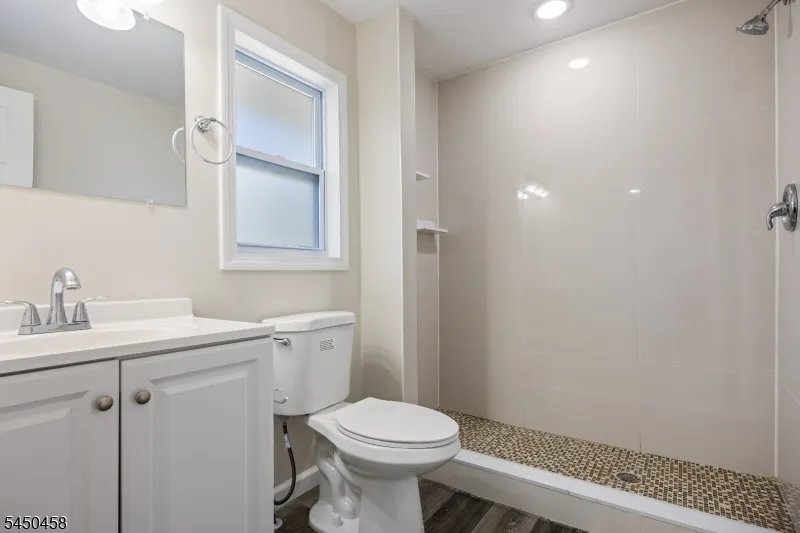 55 Shawnee Ave Rockaway, NJ 07866