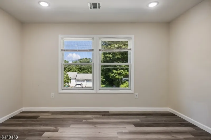 55 Shawnee Ave Rockaway, NJ 07866