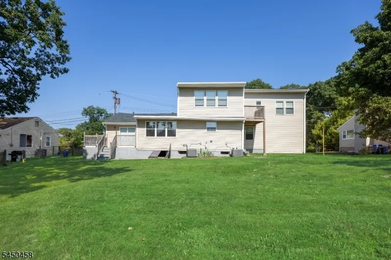 55 Shawnee Ave Rockaway, NJ 07866