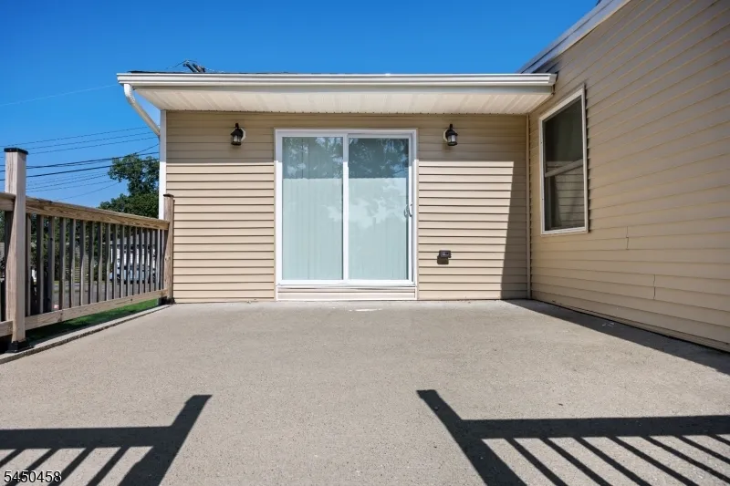 55 Shawnee Ave Rockaway, NJ 07866