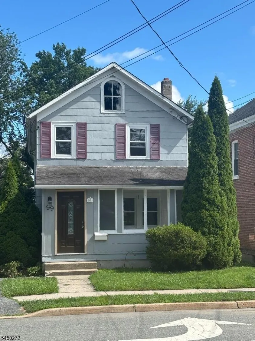 99 Madison St Newton Town, NJ 07860