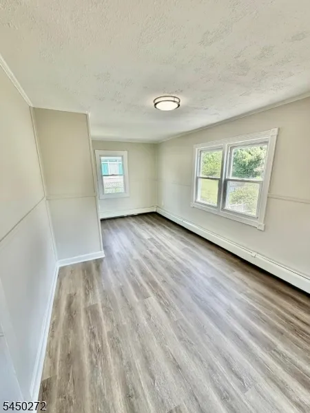 99 Madison St Newton Town, NJ 07860