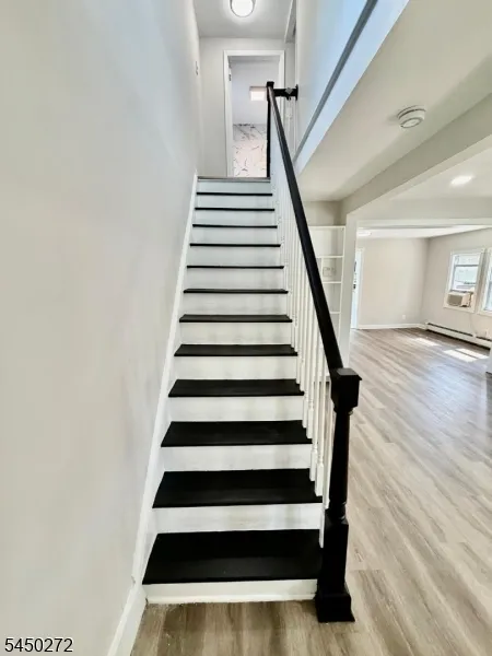 99 Madison St Newton Town, NJ 07860