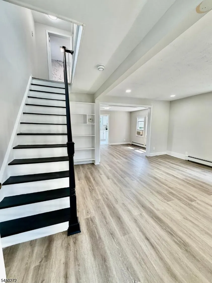 99 Madison St Newton Town, NJ 07860