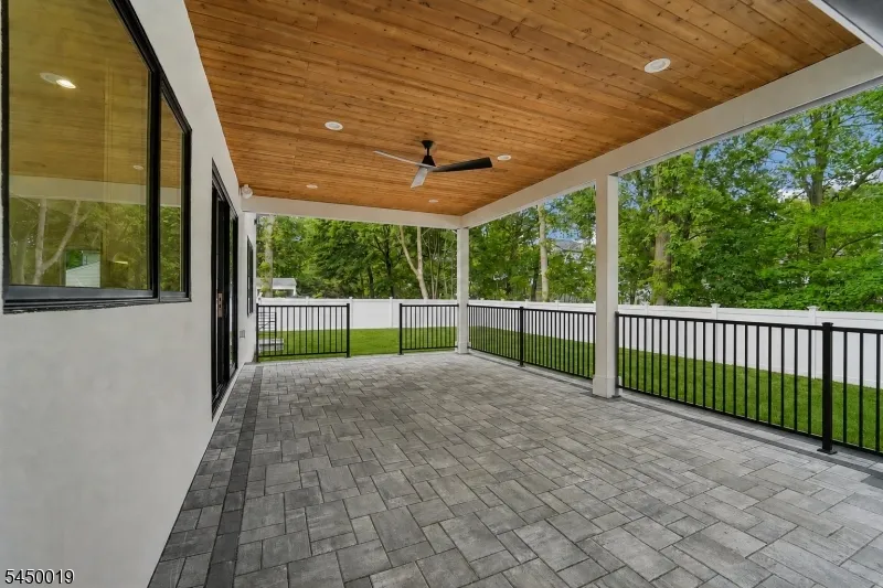 54 Martin Rd Livingston, NJ 07039