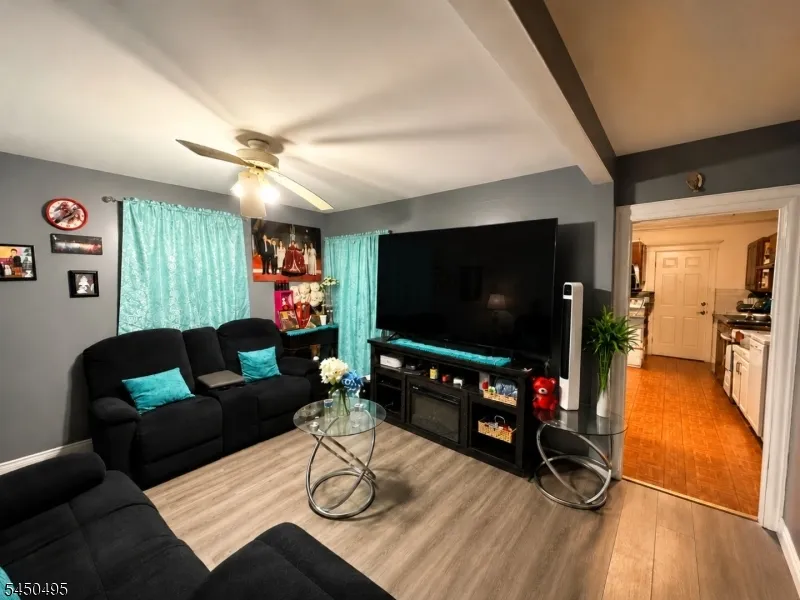 979 W 4Th St Plainfield City, NJ 07063