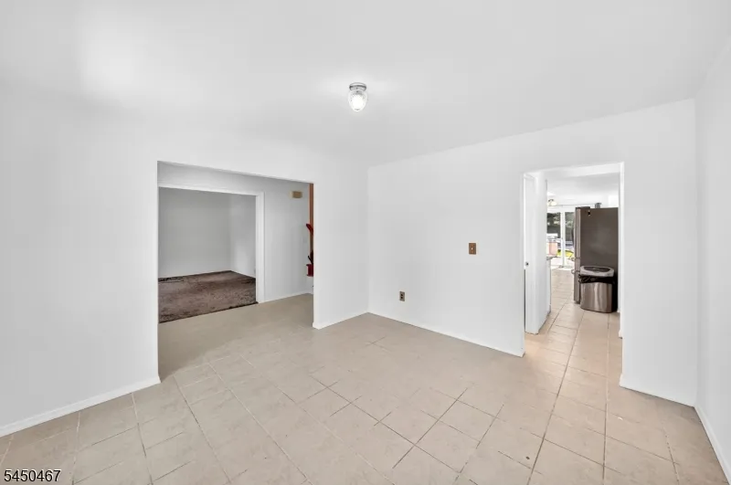 15 Harper Rd South Brunswick, NJ 08852