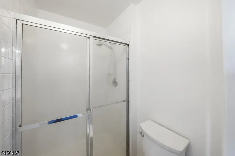 15 Harper Rd South Brunswick, NJ 08852