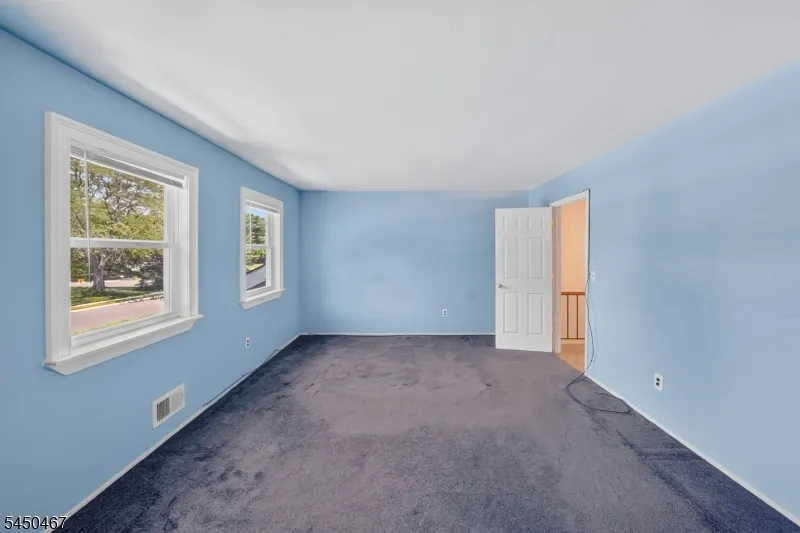 15 Harper Rd South Brunswick, NJ 08852