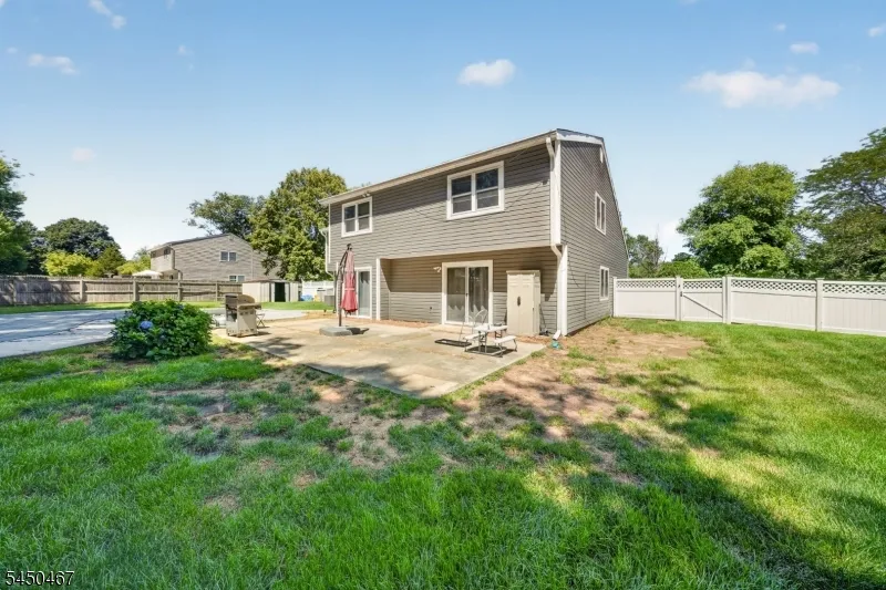 15 Harper Rd South Brunswick, NJ 08852
