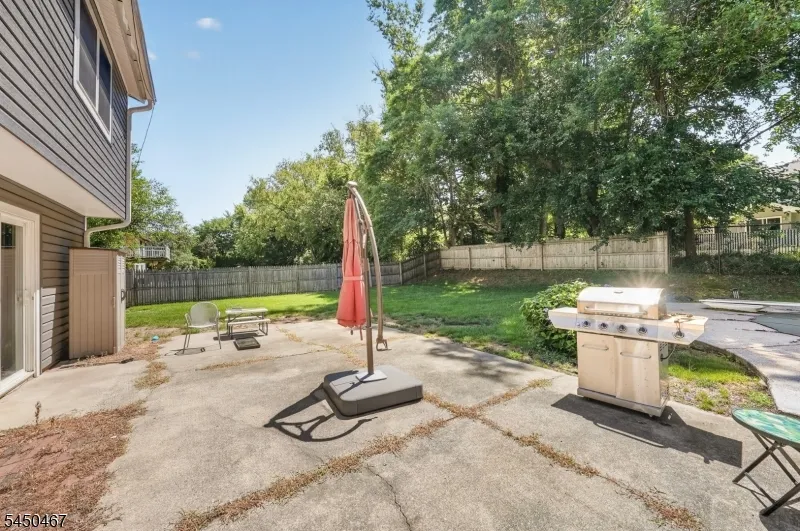 15 Harper Rd South Brunswick, NJ 08852