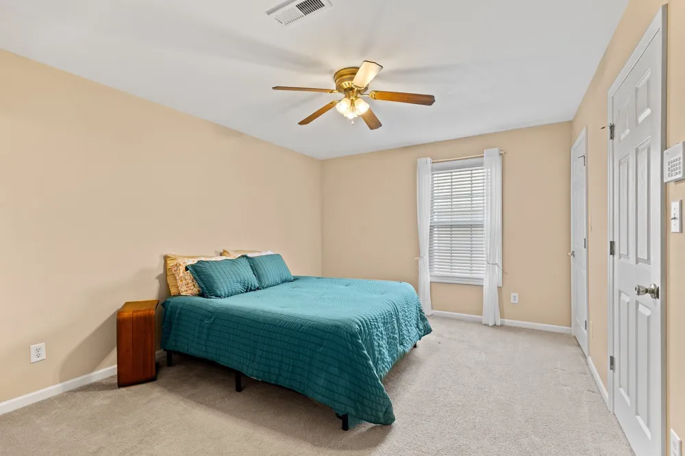 43 Cheltenham Drive Clayton, NC 27520