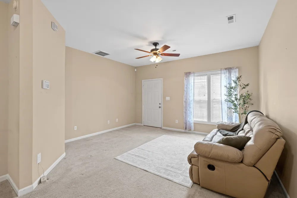 43 Cheltenham Drive Clayton, NC 27520