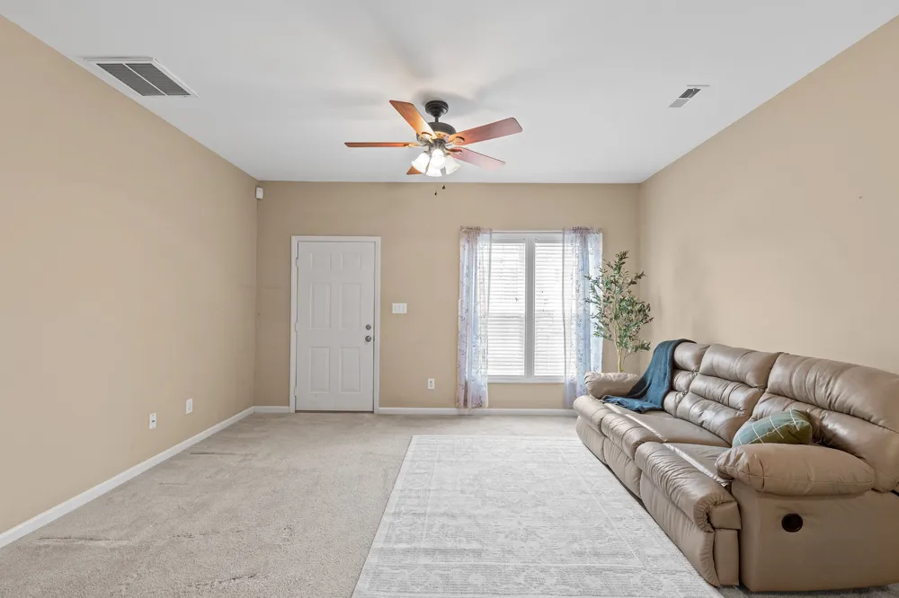 43 Cheltenham Drive Clayton, NC 27520