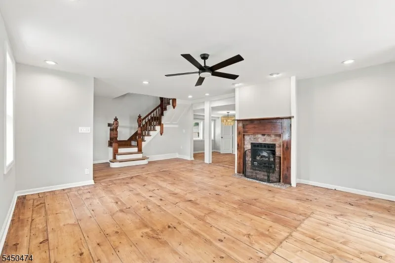 31 N Main St Flemington, NJ 08822