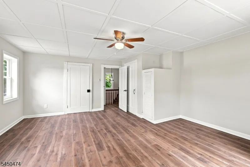 31 N Main St Flemington, NJ 08822