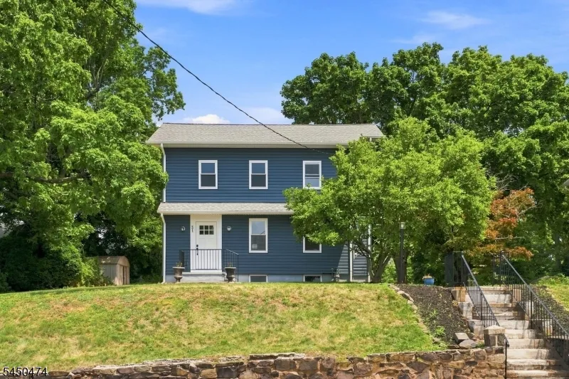 31 N Main St Flemington, NJ 08822