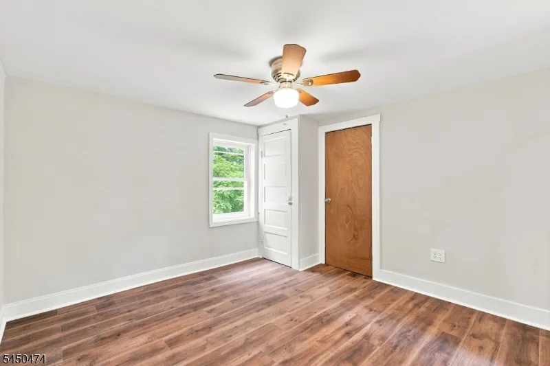 31 N Main St Flemington, NJ 08822