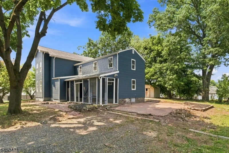 31 N Main St Flemington, NJ 08822