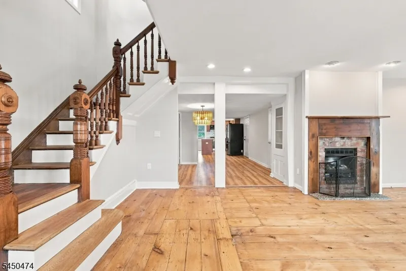 31 N Main St Flemington, NJ 08822