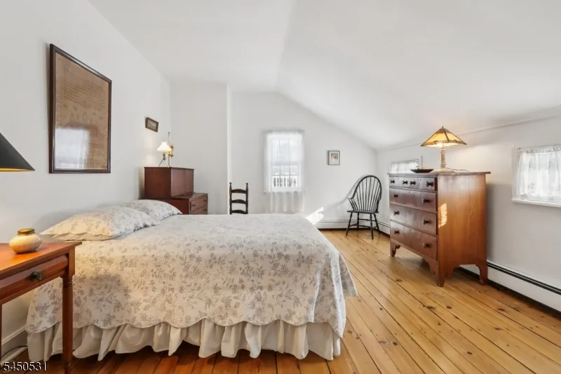 164 E Saddle River Rd Saddle River, NJ 07458
