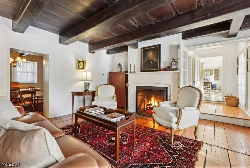 164 E Saddle River Rd Saddle River, NJ 07458