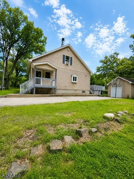 33 Harrison Rd
