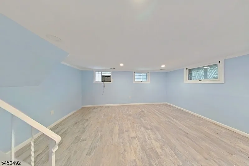 56 Eaton Pl Bloomfield, NJ 07003