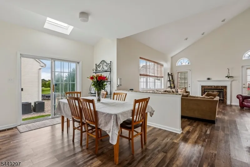10 Princeton Highlands Blvd Franklin, NJ 08540