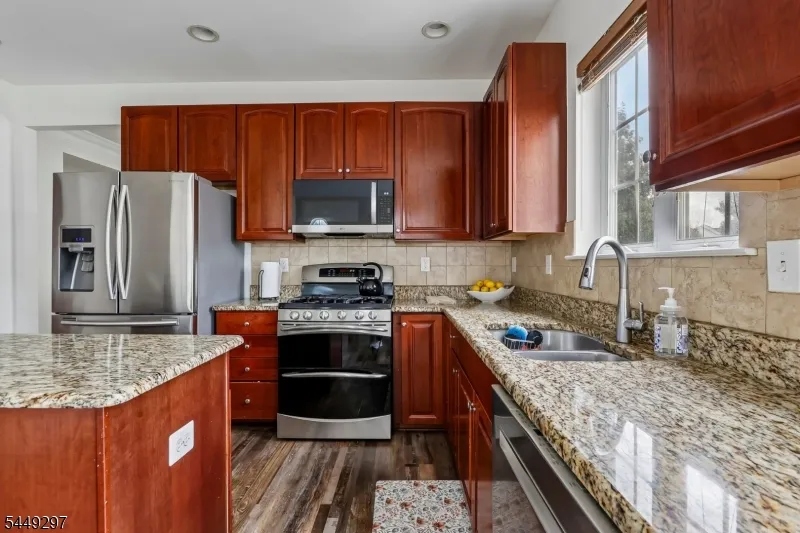 10 Princeton Highlands Blvd Franklin, NJ 08540