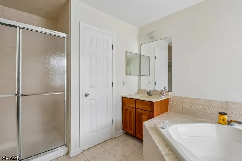 10 Princeton Highlands Blvd Franklin, NJ 08540