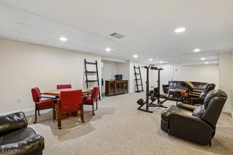 10 Princeton Highlands Blvd Franklin, NJ 08540
