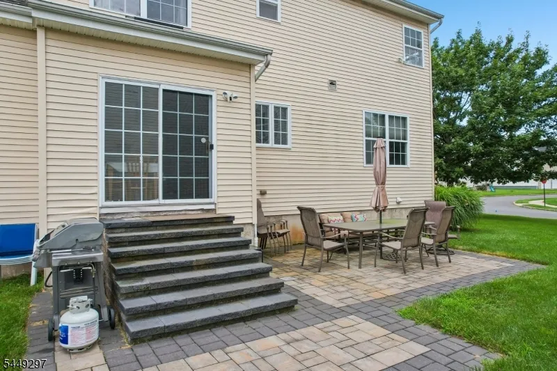10 Princeton Highlands Blvd Franklin, NJ 08540