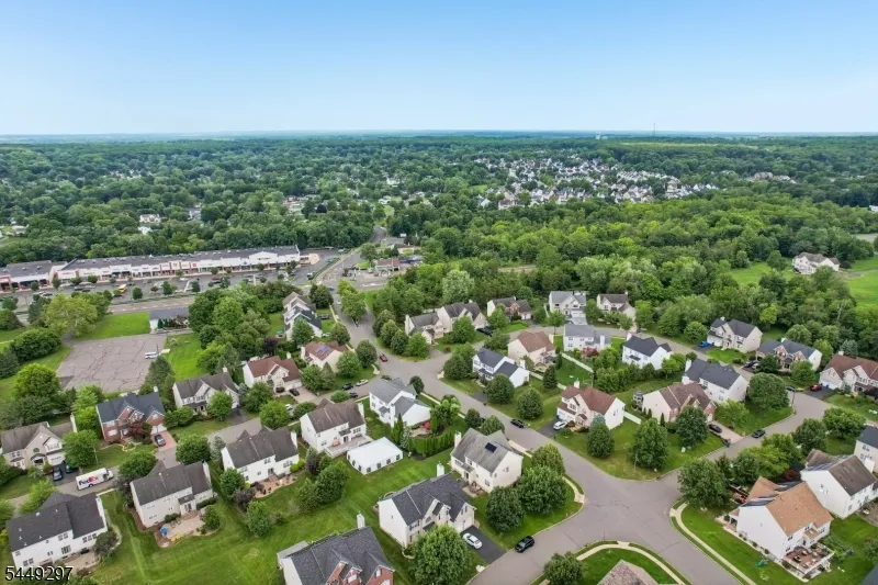 10 Princeton Highlands Blvd Franklin, NJ 08540
