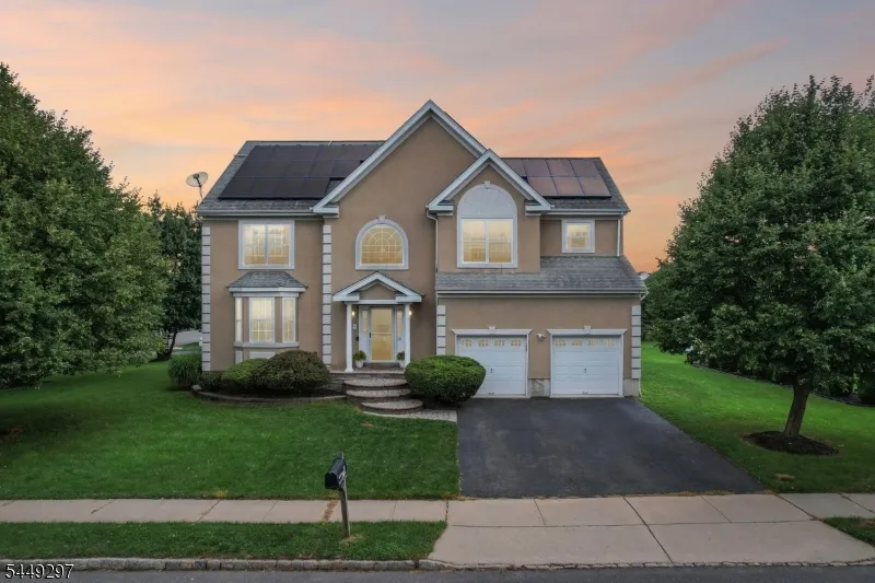 10 Princeton Highlands Blvd Franklin, NJ 08540