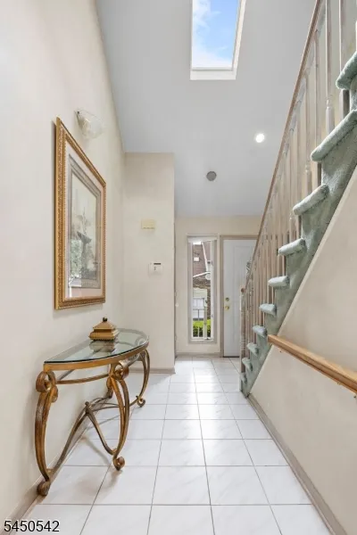 675 Raritan Rd #6 Unit 6 Clark, NJ 07066