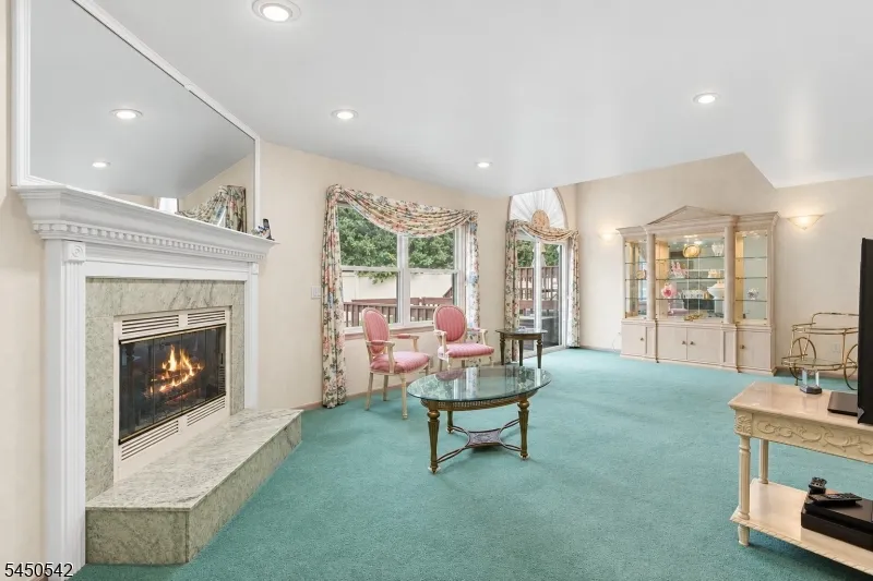 675 Raritan Rd #6 Unit 6 Clark, NJ 07066