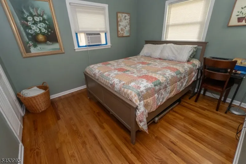 23 C St Middlesex, NJ 08846