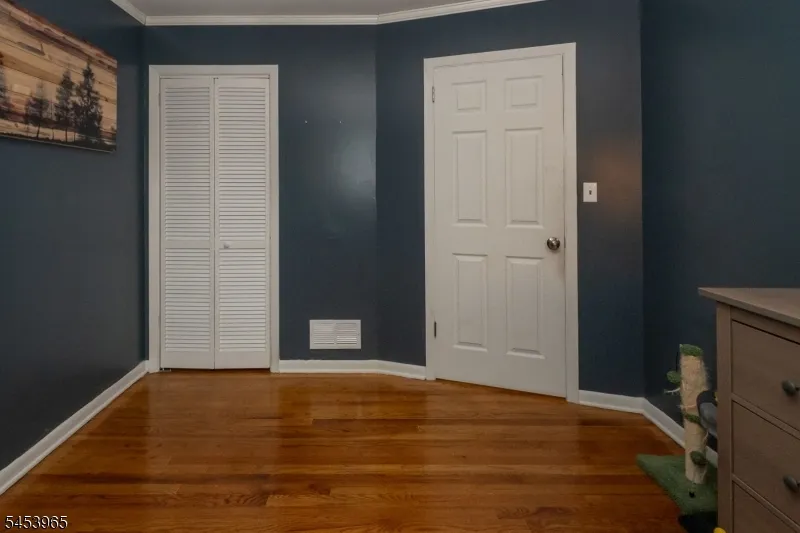 23 C St Middlesex, NJ 08846