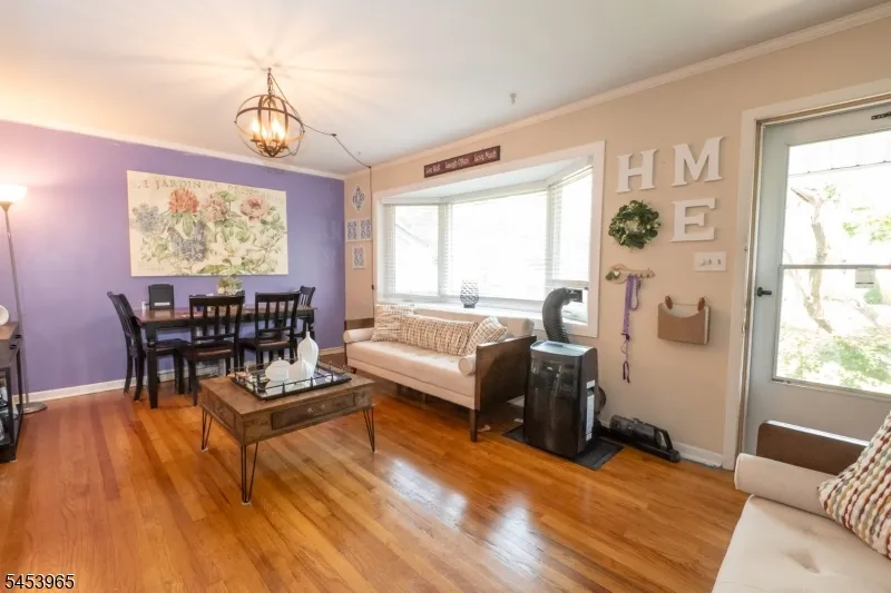 23 C St Middlesex, NJ 08846