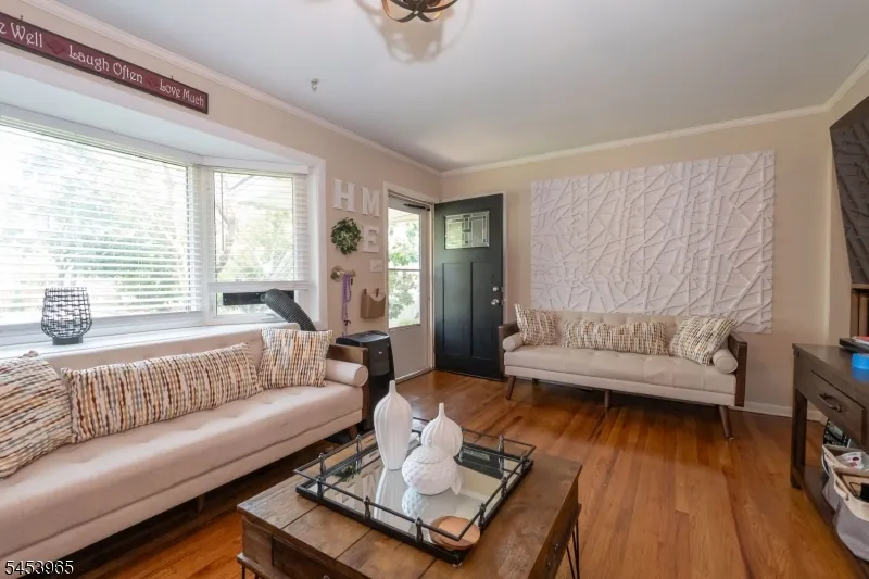 23 C St Middlesex, NJ 08846